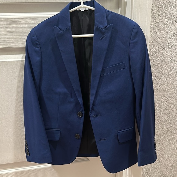 EUC Boys Calvin Klein Navy Slim Fit Infinite Stretch Suit - Picture 1 of 4